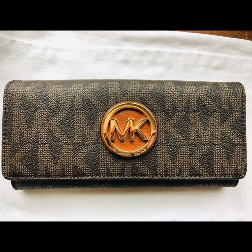 MICHAEL KORS MK wallet womens brown NWT gold logo
